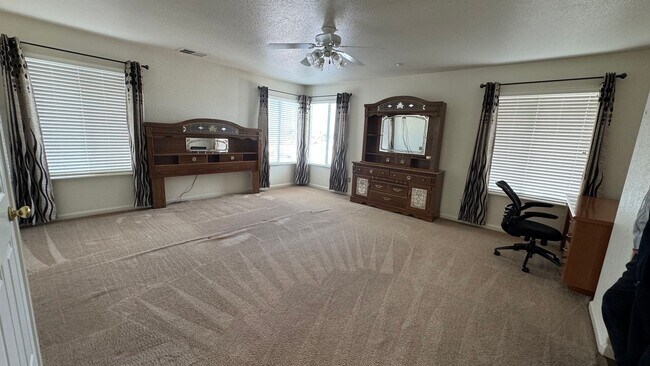 Building Photo - AVAILABLE!