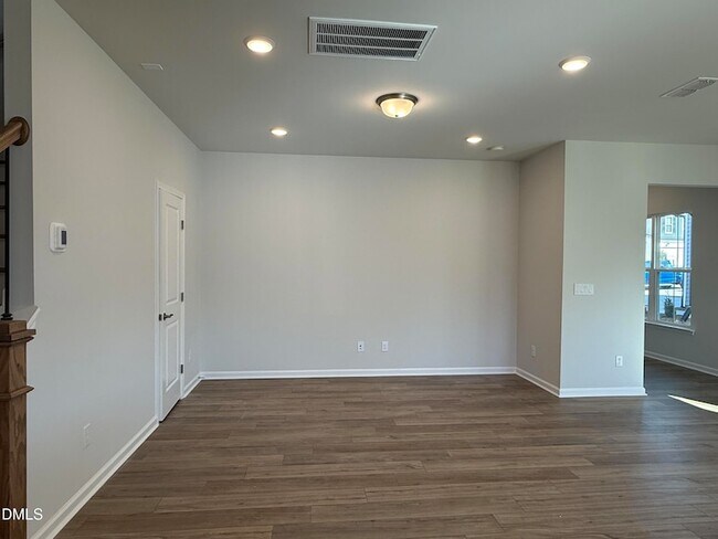 Building Photo - 5023 Reader Wy