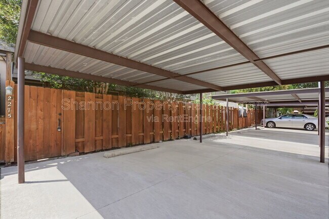 Building Photo - 2275 Triway Ln