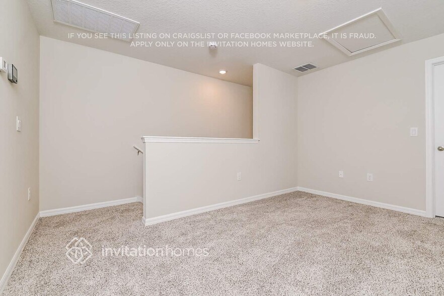 Building Photo - 17043 Coral Key Dr