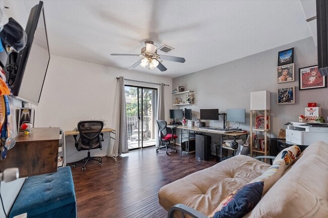 Building Photo - 1201 Bering Dr