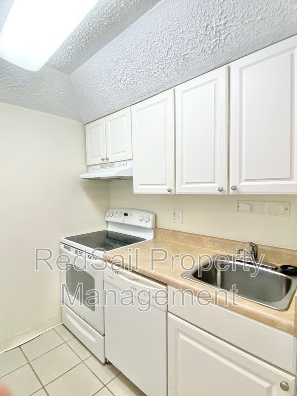 Building Photo - 129 Haverford Ct