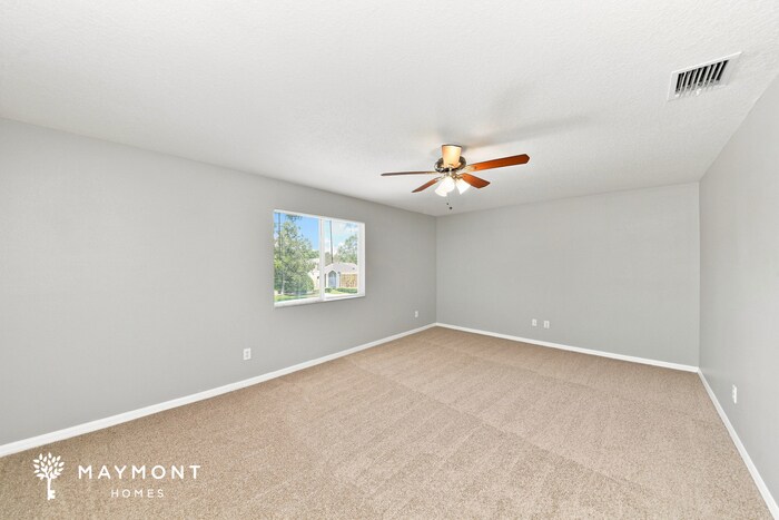 Building Photo - 11125 Sailbrooke Dr