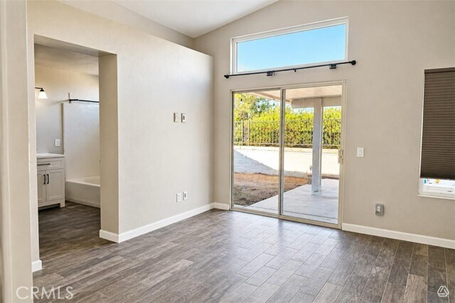 Building Photo - 44696 Lorraine Dr