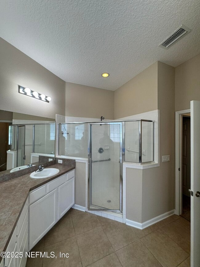 Building Photo - 95470 Sonoma Dr