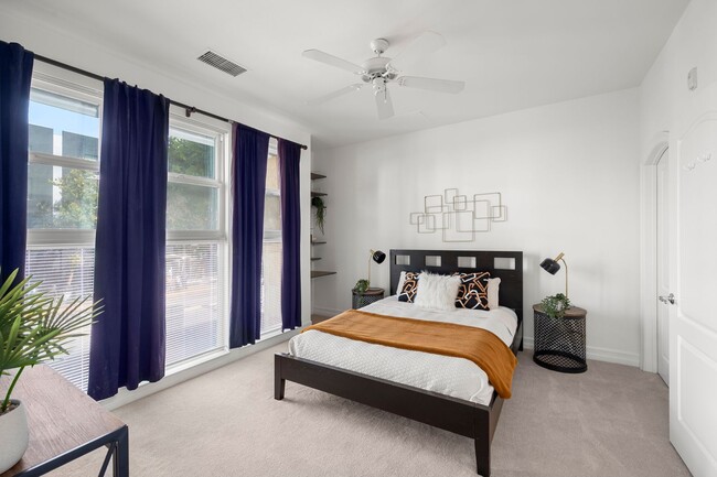 Building Photo - Light and Bright East Village 2 Bedroom! S...