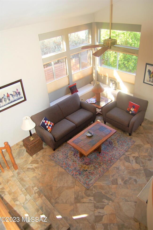 Building Photo - 4049 E Via Del Mirlillo