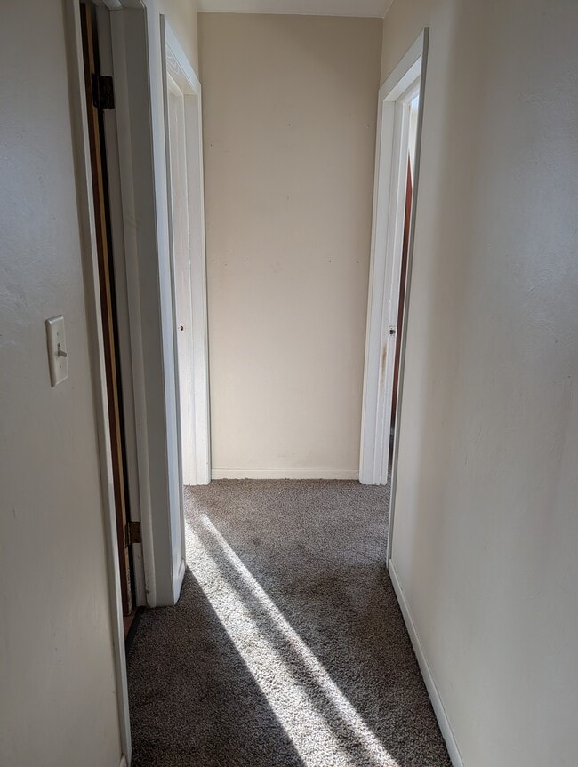 Building Photo - First St