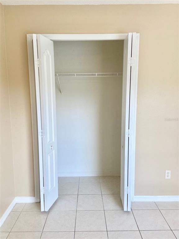 Building Photo - 1030 Adelphi Ln