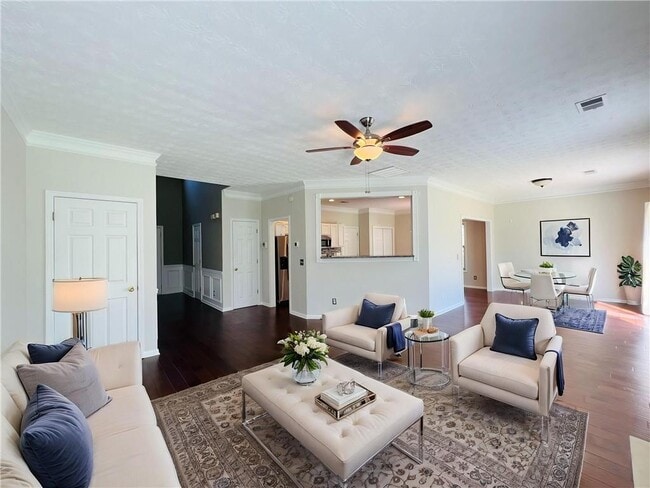 Building Photo - 156 Weatherstone Dr