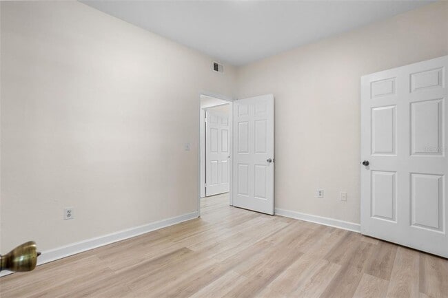 Building Photo - 2528 Robert Trent Jones Dr