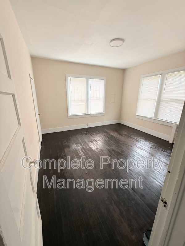 Building Photo - 2234 19th St N