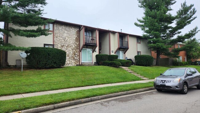 Building Photo - 2 Bedroom Condo Off Alumni!