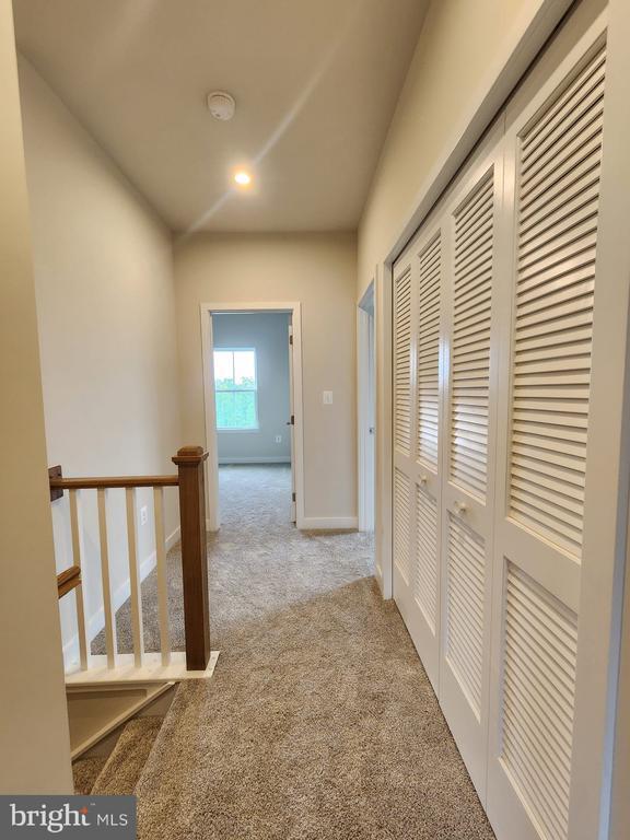 Building Photo - 9400 Tanfield Dr