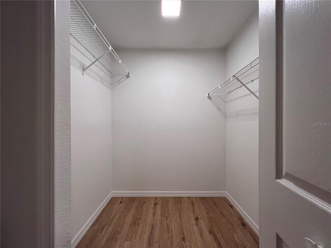 Building Photo - 7511 Seurat St