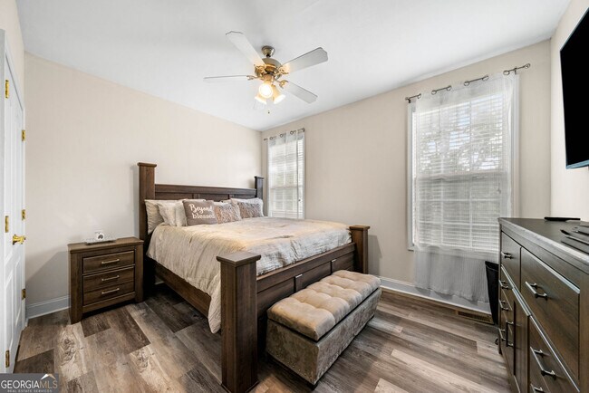 Building Photo - 209 Braemar Ct