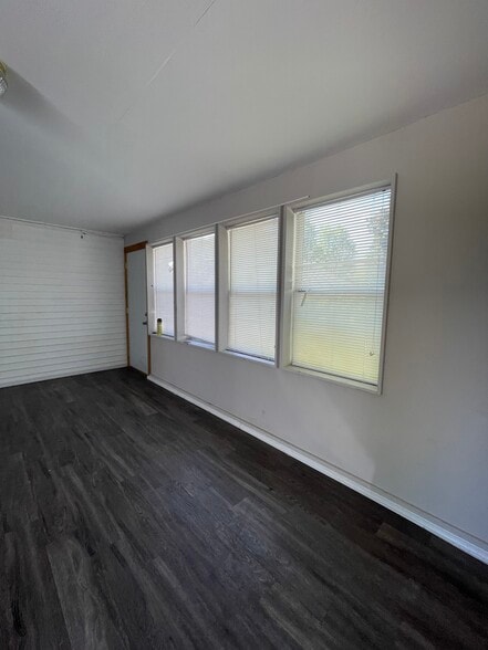 cover porch area - 282 N Franklin St