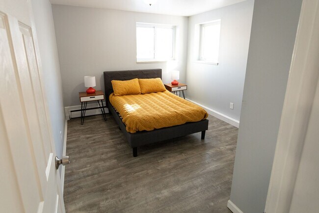 Building Photo - 2917 Harwick Dr