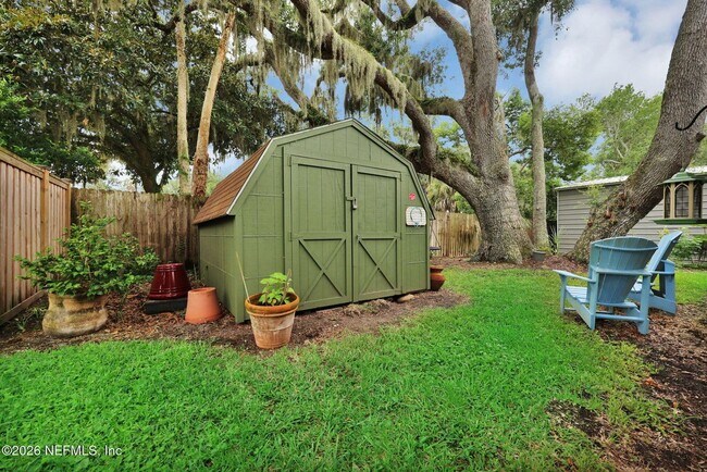 Building Photo - 1104 Boca Grande Ave
