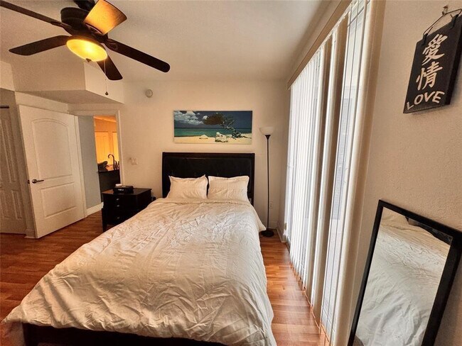 Building Photo - 1830 Radius Dr