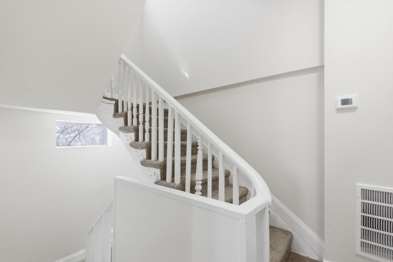 Building Photo - 910 N Arlington Ave