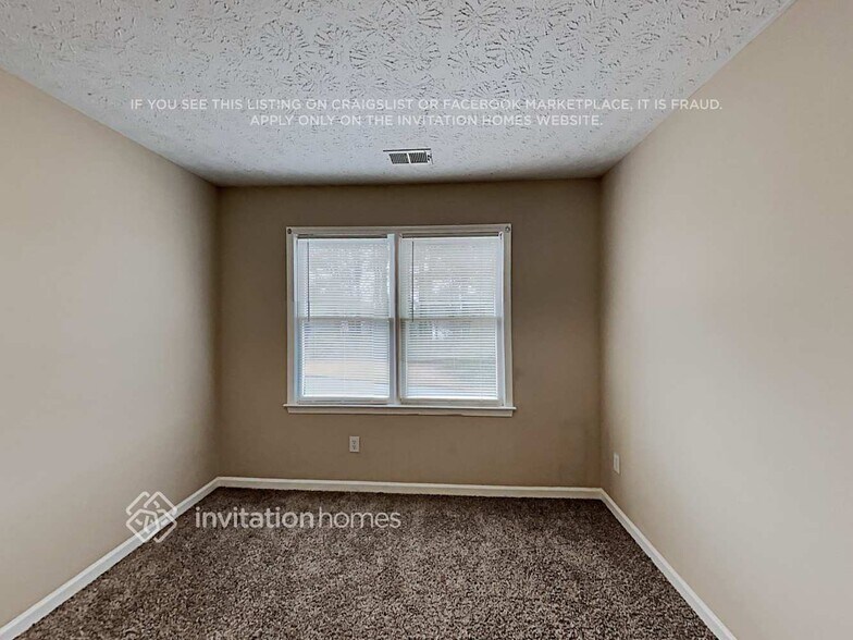 Building Photo - 120 Doubles Dr