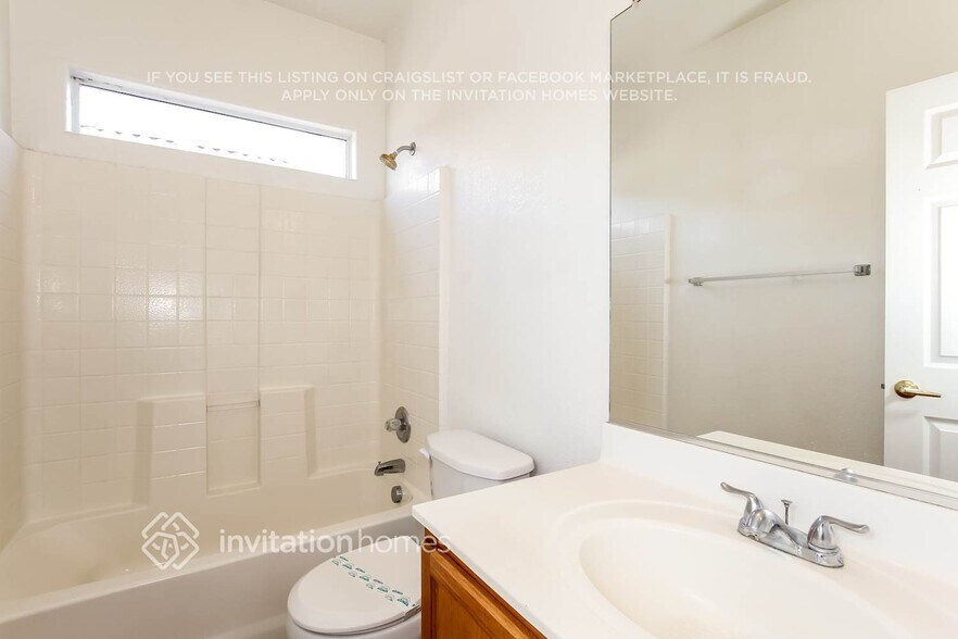Building Photo - 514 W Rio Vista Ln