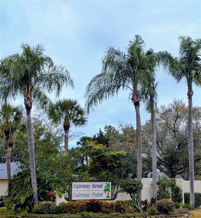 Building Photo - 6896 W Country Club Ln