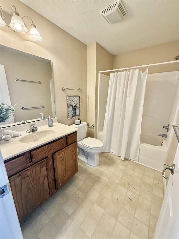 Building Photo - 709 Michael St