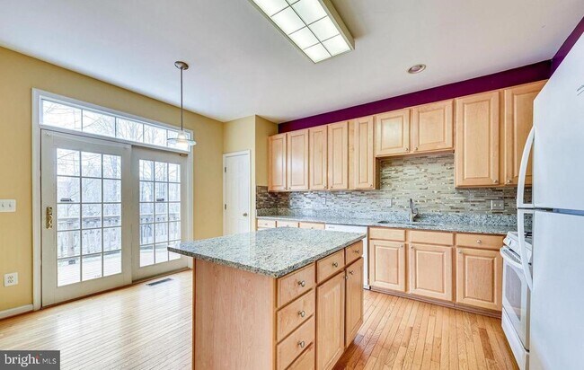 Building Photo - 11485 Carriage Gate Ct