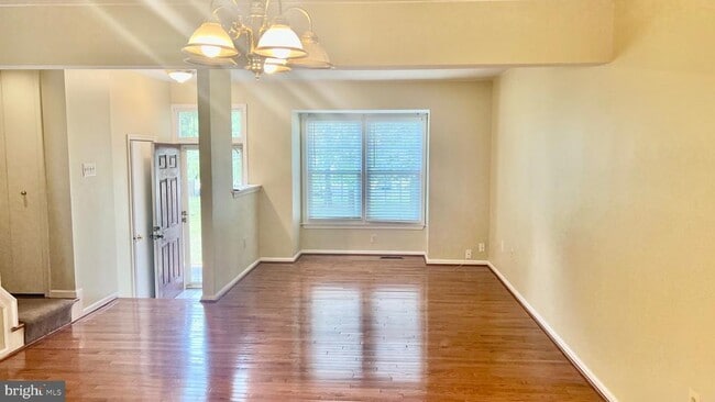 Building Photo - 14229 Angelton Terrace
