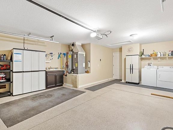 Building Photo - 930 Margaux Trail