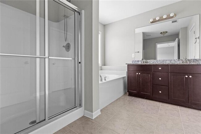 Building Photo - 74 Gray Field Ct