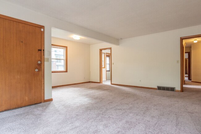Building Photo - 7222-7224-7224 NE Tillamook St