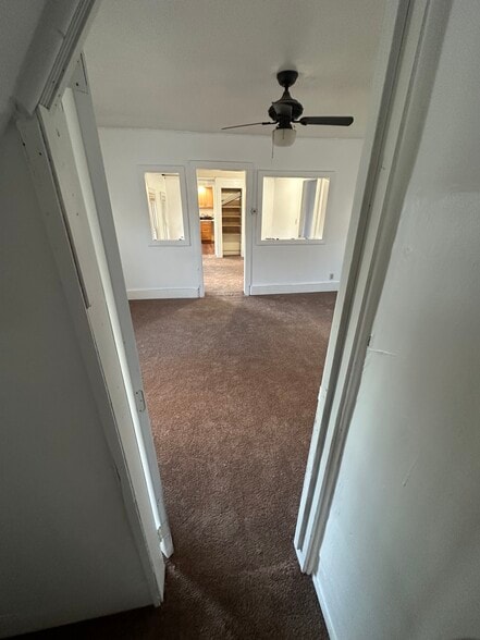 Building Photo - 4 Shepard St