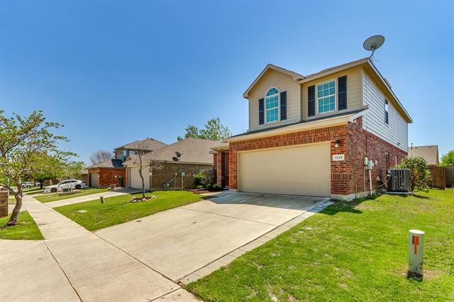 Building Photo - 1229 Artesia Dr