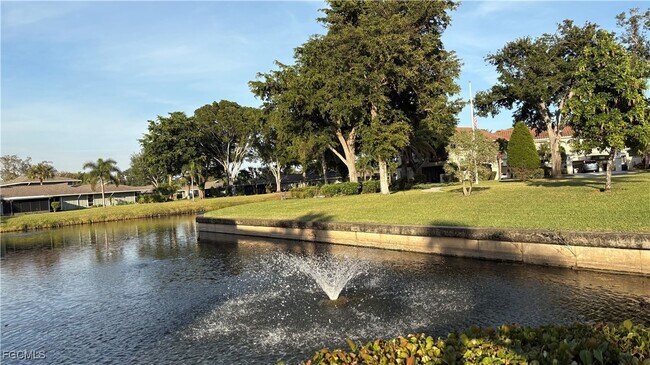 Building Photo - 9615 Halyards Ct