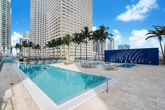 Building Photo - 335 S Biscayne Blvd