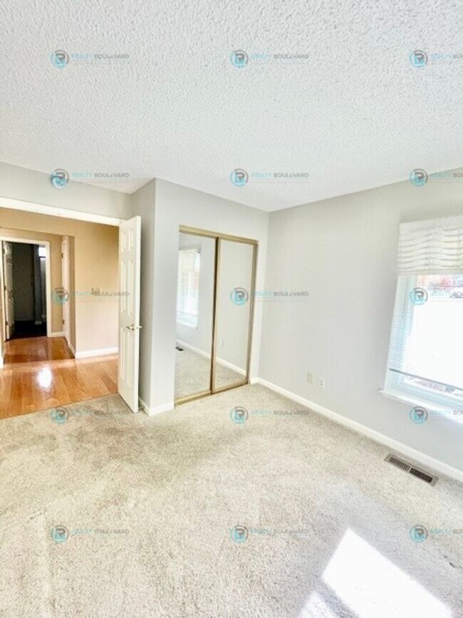 Building Photo - Beautiful- 4 Bedroom, 3 Bath, 3 Car Garage, NW Reno!