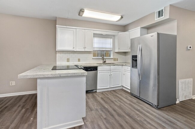 Building Photo - 315 1/2 Rio Hondo-