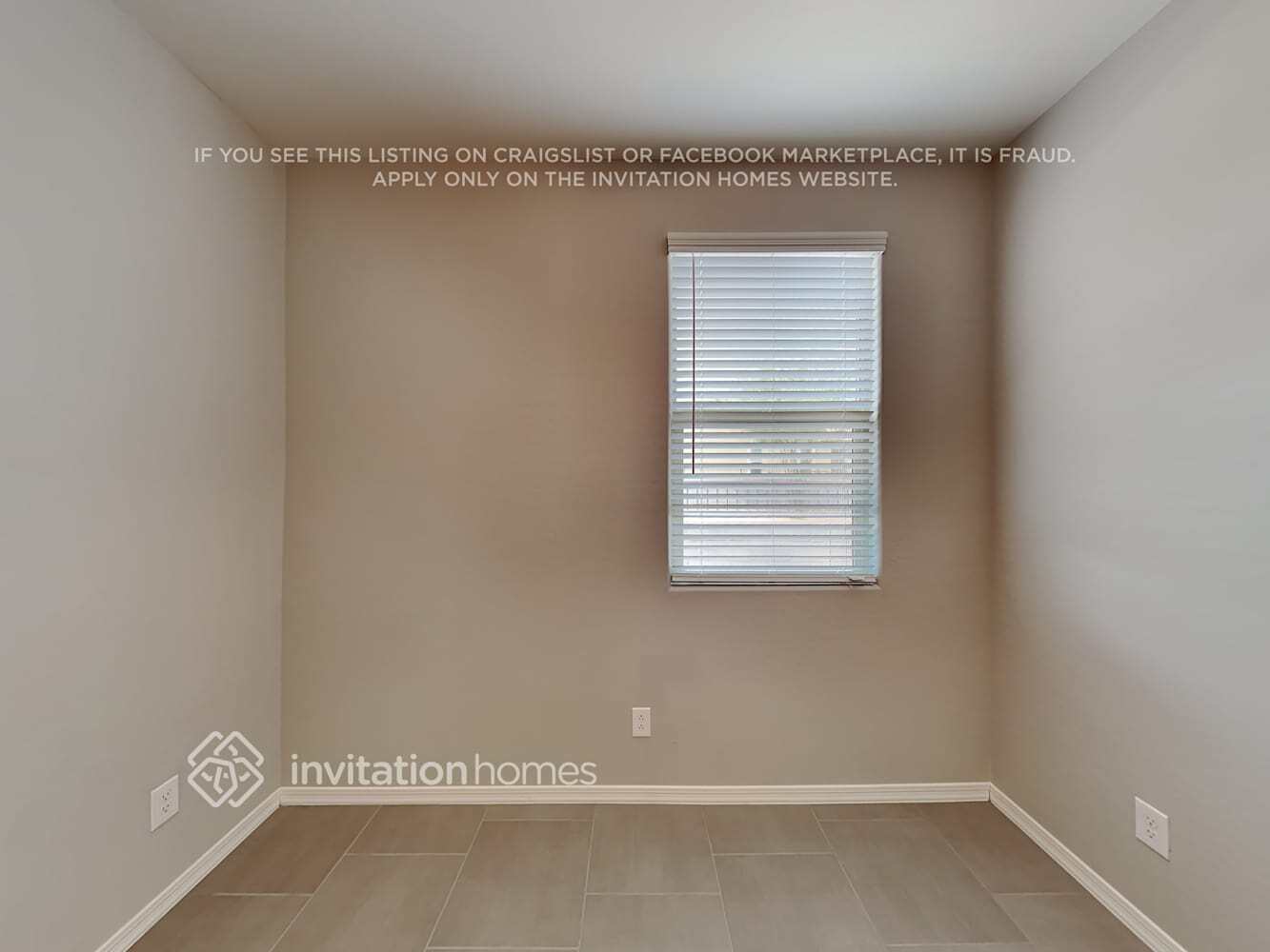 Building Photo - 18210 W Carlota Ln