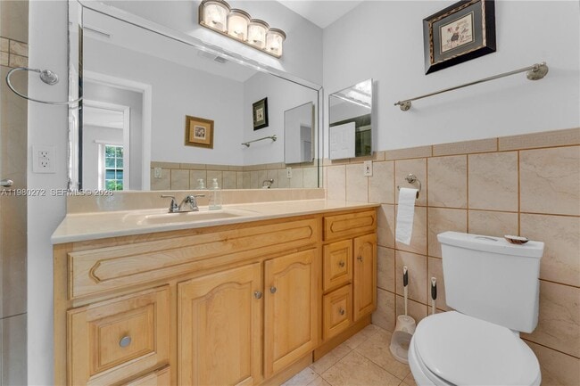 Building Photo - 12145 Begonia Way