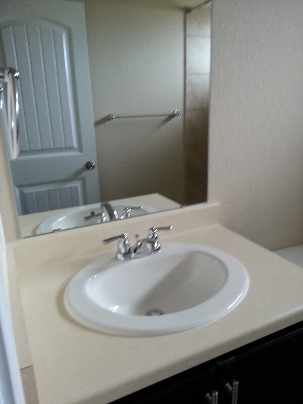 Building Photo - 10237 Metz Vly