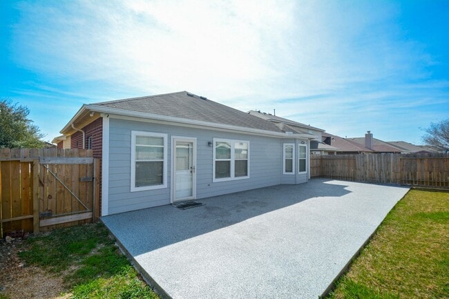 Building Photo - 6527 Capridge Dr