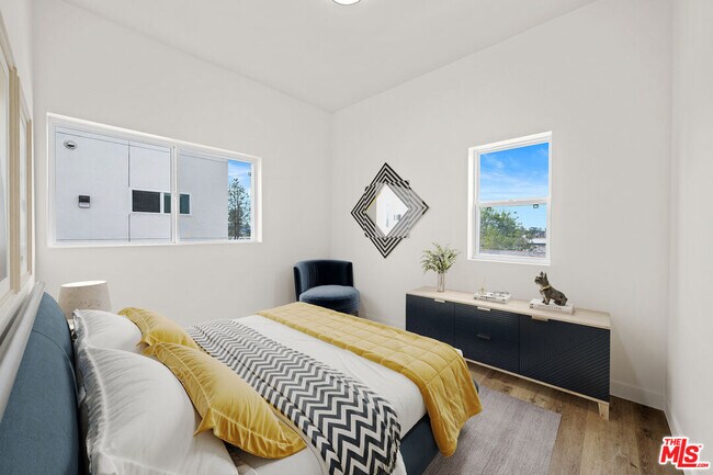 Building Photo - 7411 Artesia Blvd