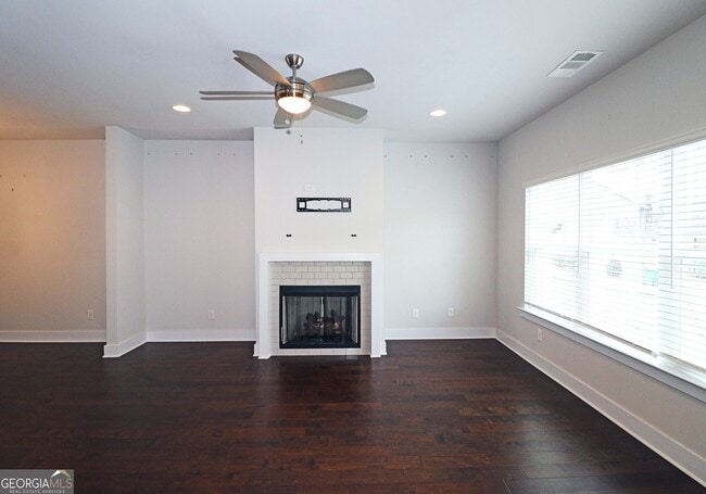 Building Photo - 2163 Wiggins Walk