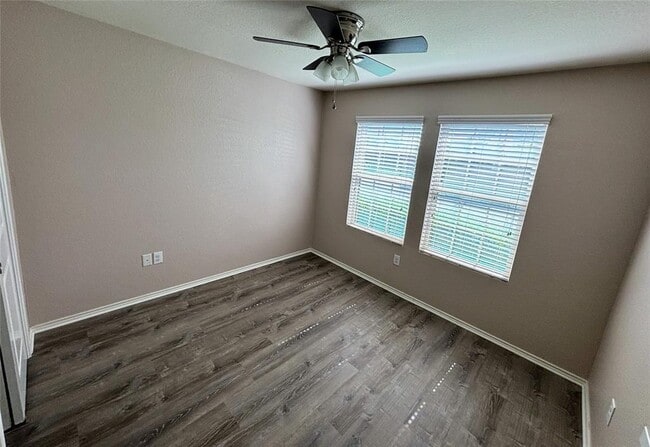 Building Photo - 3808 Alpine Autumn Dr