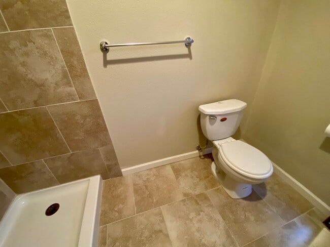 Building Photo - RB Senior 55+ Community 2 Bed +Huge bonus room 2 Baths House $3990