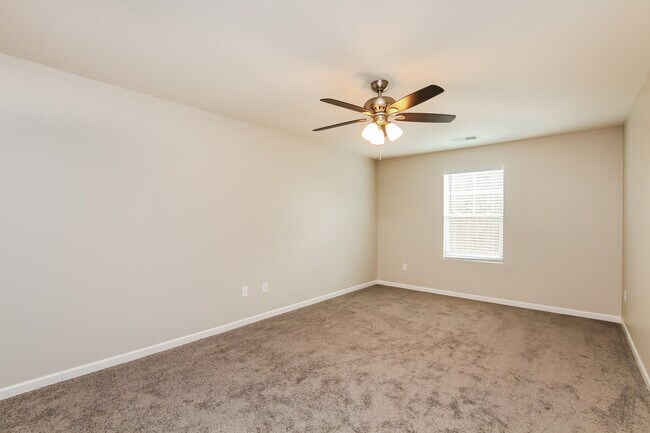 Building Photo - 812 Caper St