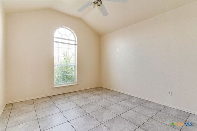 Building Photo - 4001 Bade Ct